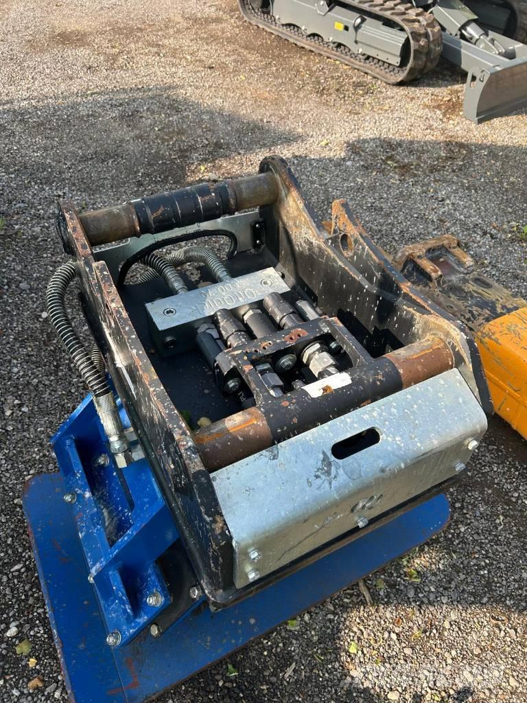  AKC ALL-Korco AKT600 Palas mecánicas pulverizadoras