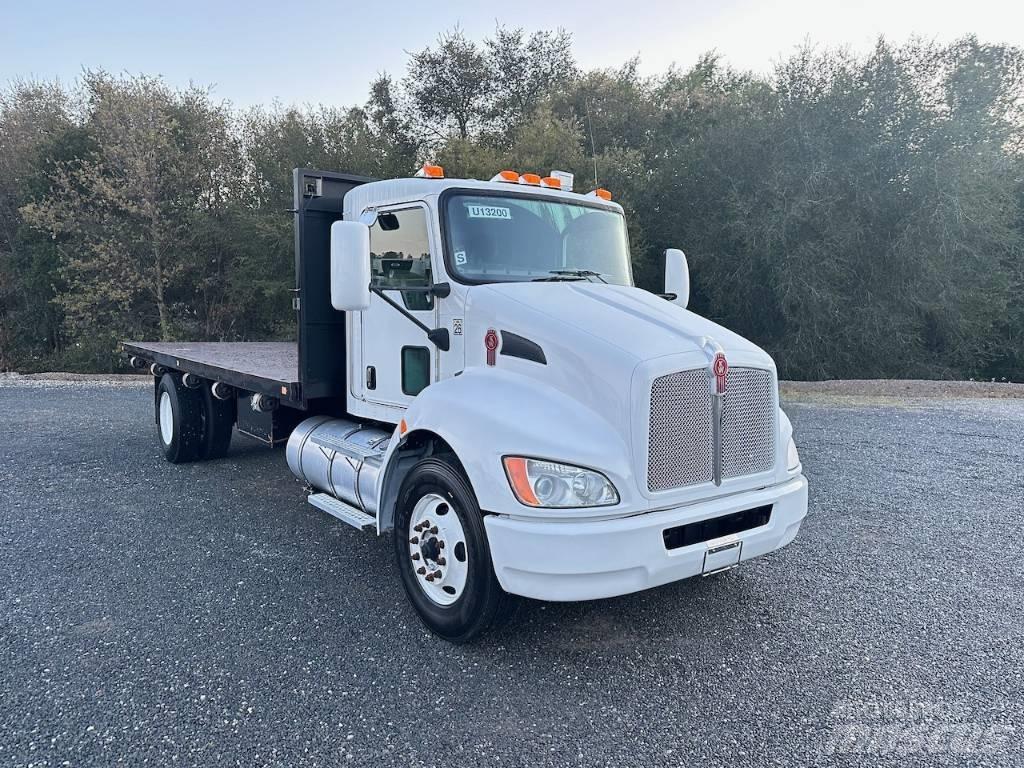 Kenworth T 270 Camiones de cama baja