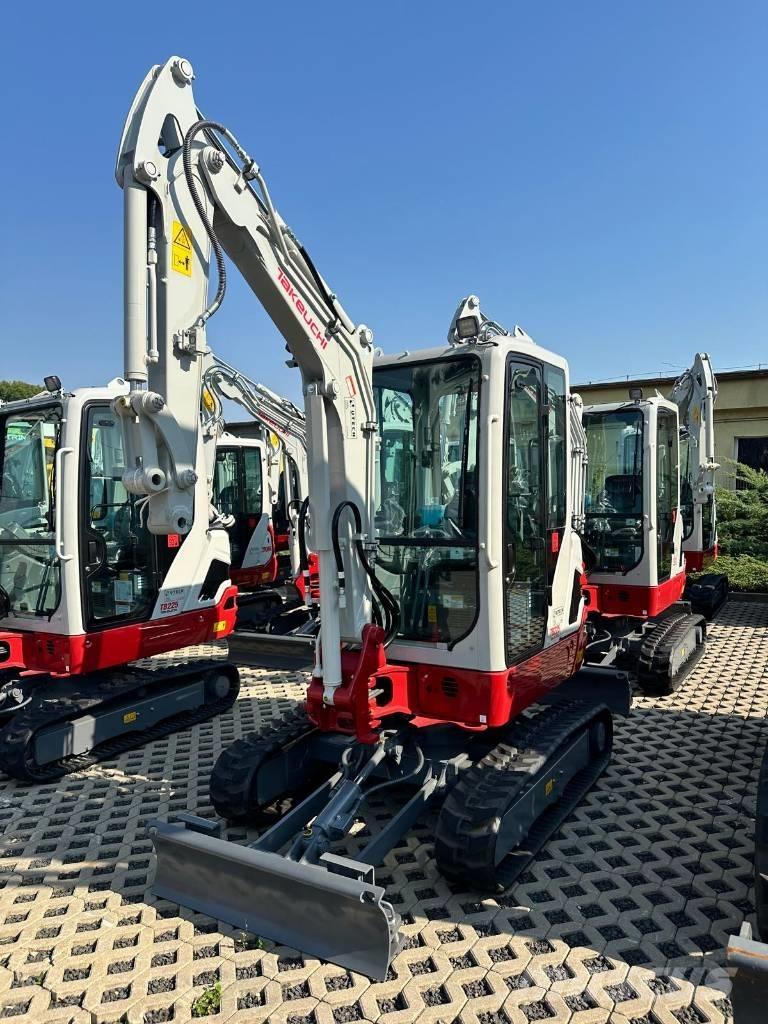 Takeuchi TB 225 V0 Miniexcavadoras