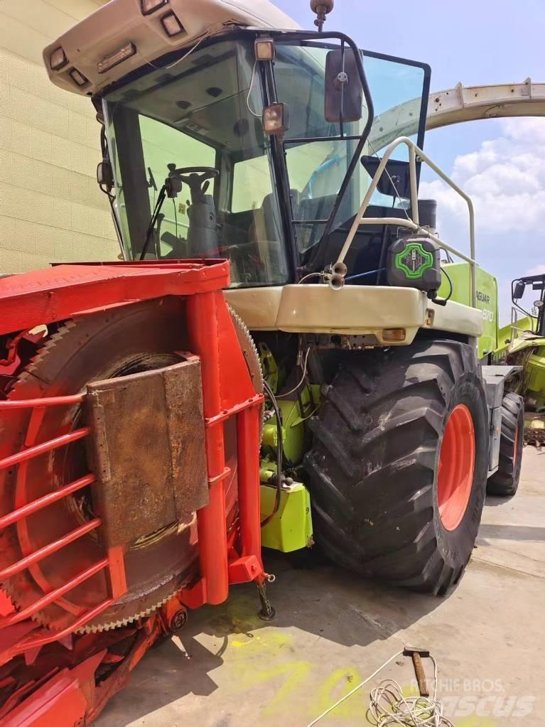 CLAAS Jaguar 870 Cosechadoras de forraje autopropulsadas