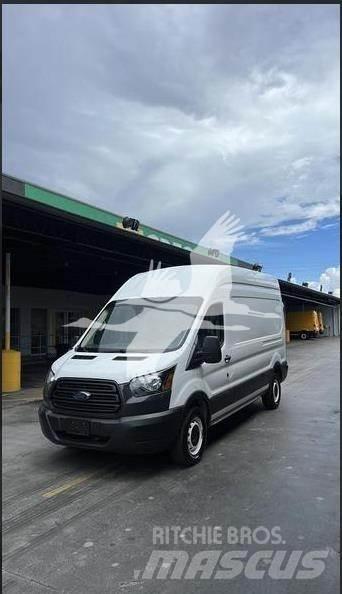 Ford TRANSIT Otros