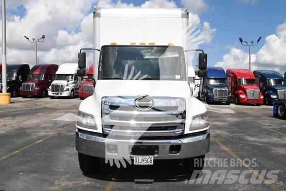 Hino 268A Camiones tractor