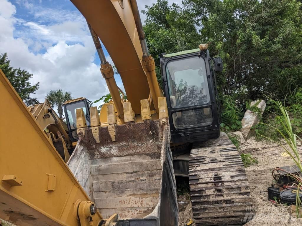 CAT 330 CL Excavadoras sobre orugas