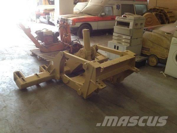 CAT 140H/160H Ripper Otros