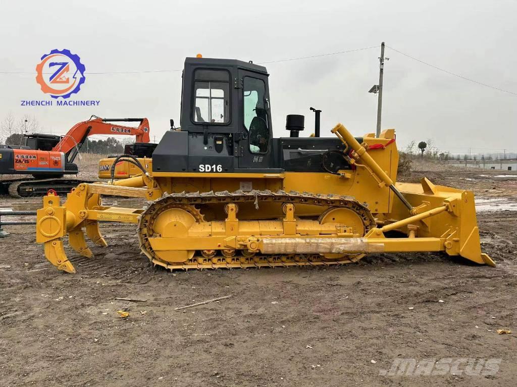 Shantui SD 16 TL Buldozer sobre oruga