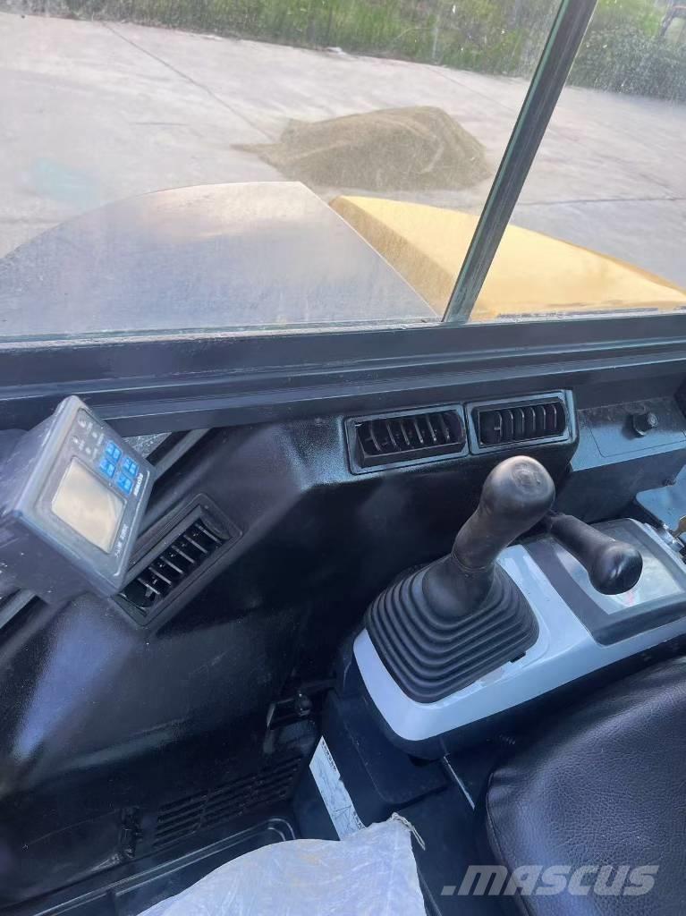 Komatsu PC 40 MR Excavadoras sobre orugas