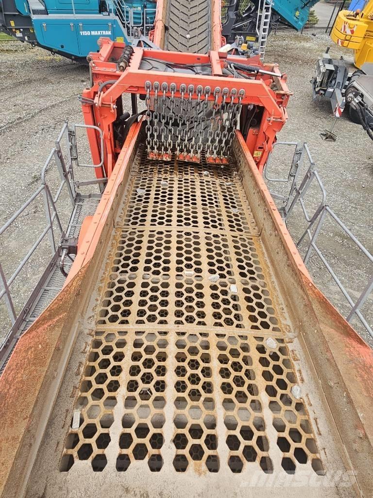 Terex Finlay 883+ Cribas