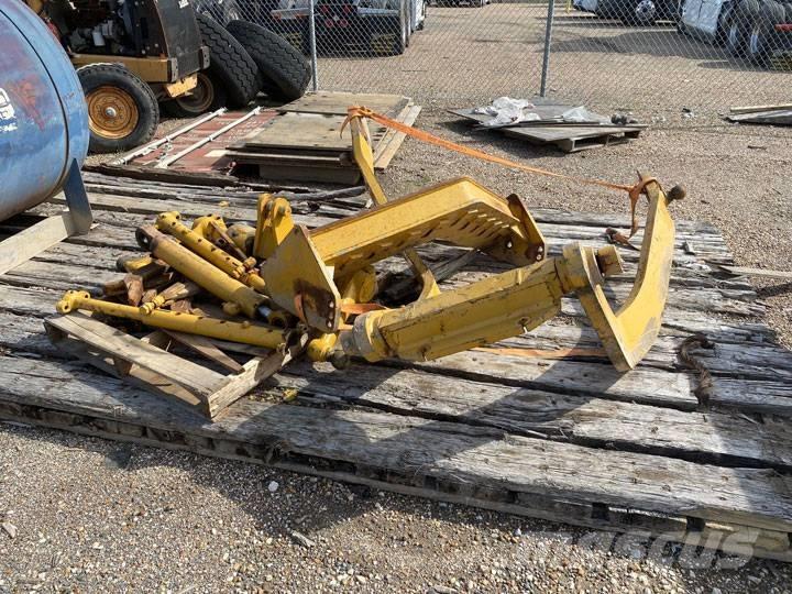 CAT 140H Scarifier Otros componentes