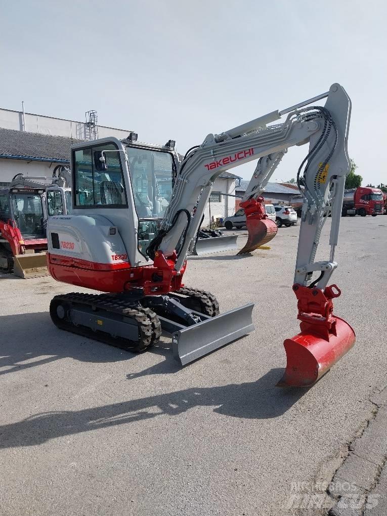 Takeuchi TB230 Miniexcavadoras