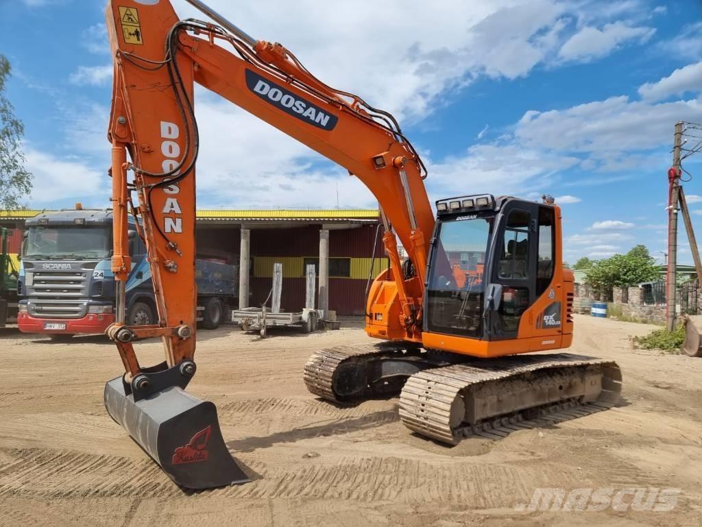 Doosan DX 140 LC-3 Excavadoras sobre orugas