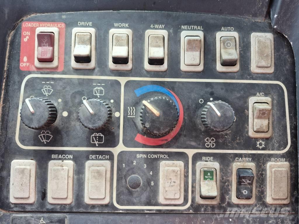 John Deere 444 H Cargadoras sobre ruedas