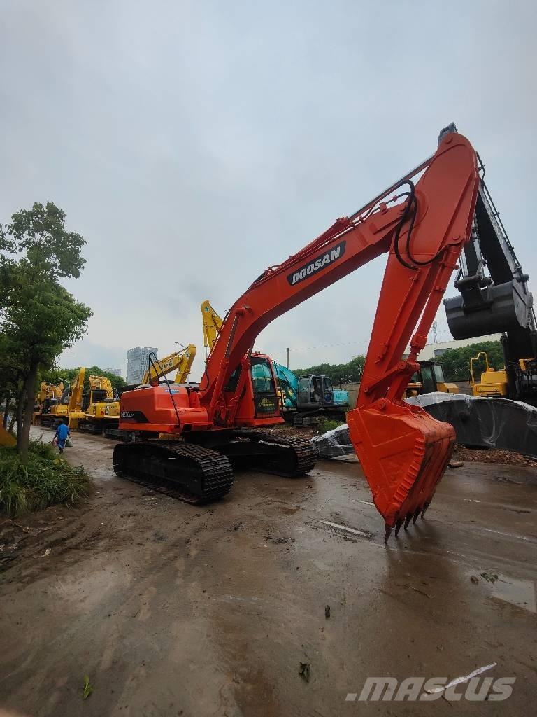 Doosan 220 LC-7 Excavadoras sobre orugas