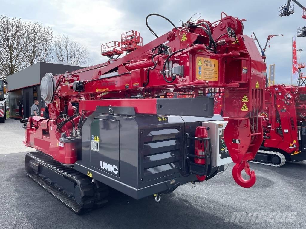 Unic URW-806-3 Grúas de oruga