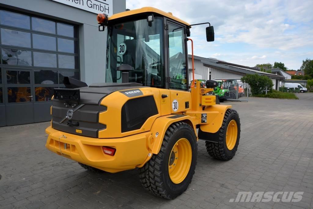 Volvo L 35 HS Cargadoras sobre ruedas