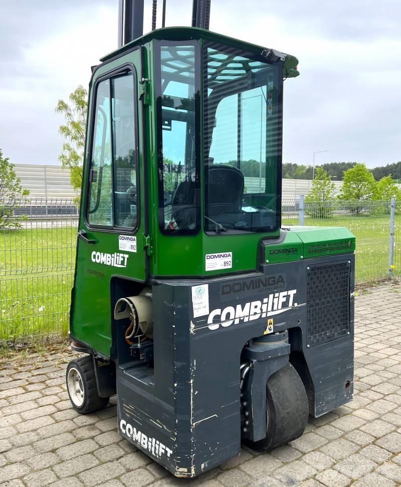 Combilift CB 2500 Montacargas de 4 vías