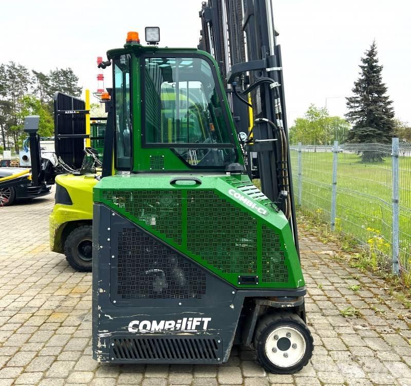 Combilift CB 2500 Montacargas de 4 vías