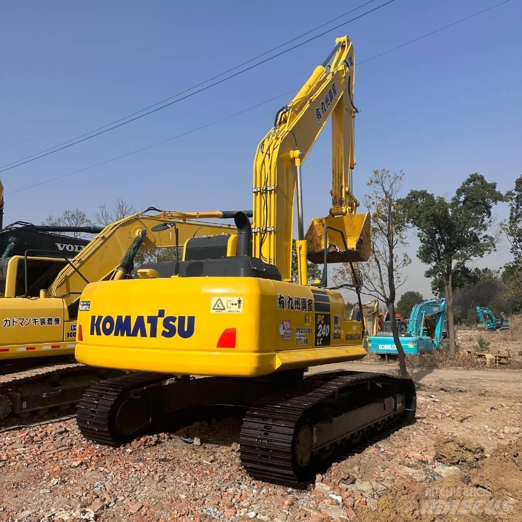 Komatsu PC 240 Excavadoras sobre orugas