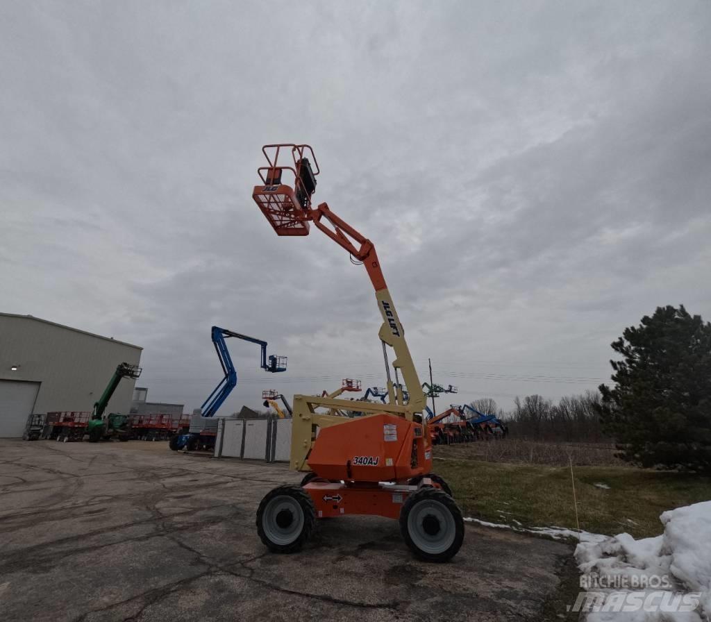 JLG 340 AJ Plataformas con brazo de elevación manual