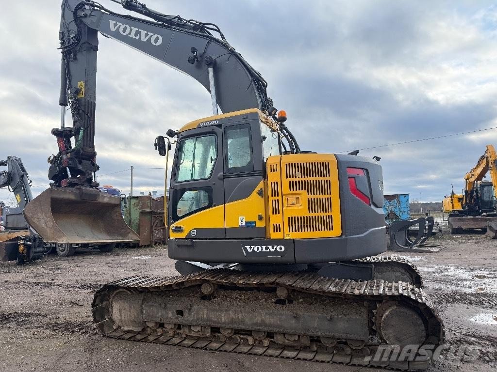 Volvo ECR 235 Excavadoras sobre orugas