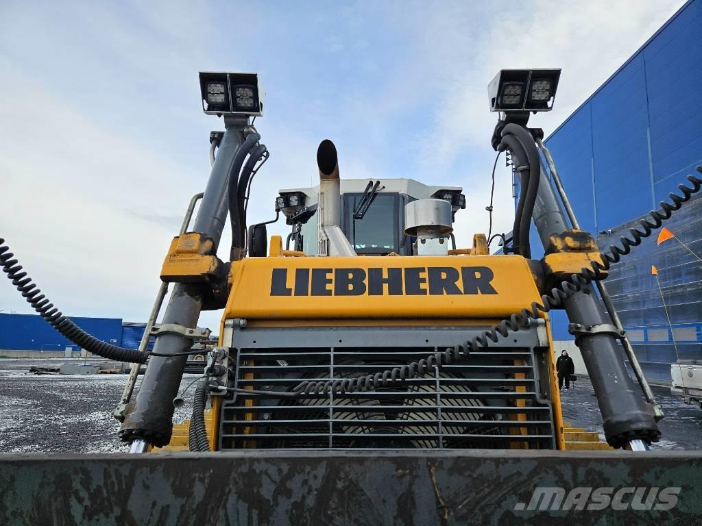 Liebherr 736 LGP Buldozer sobre oruga