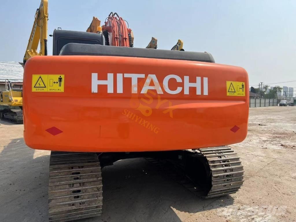 Hitachi ZX 200-3G Excavadoras sobre orugas