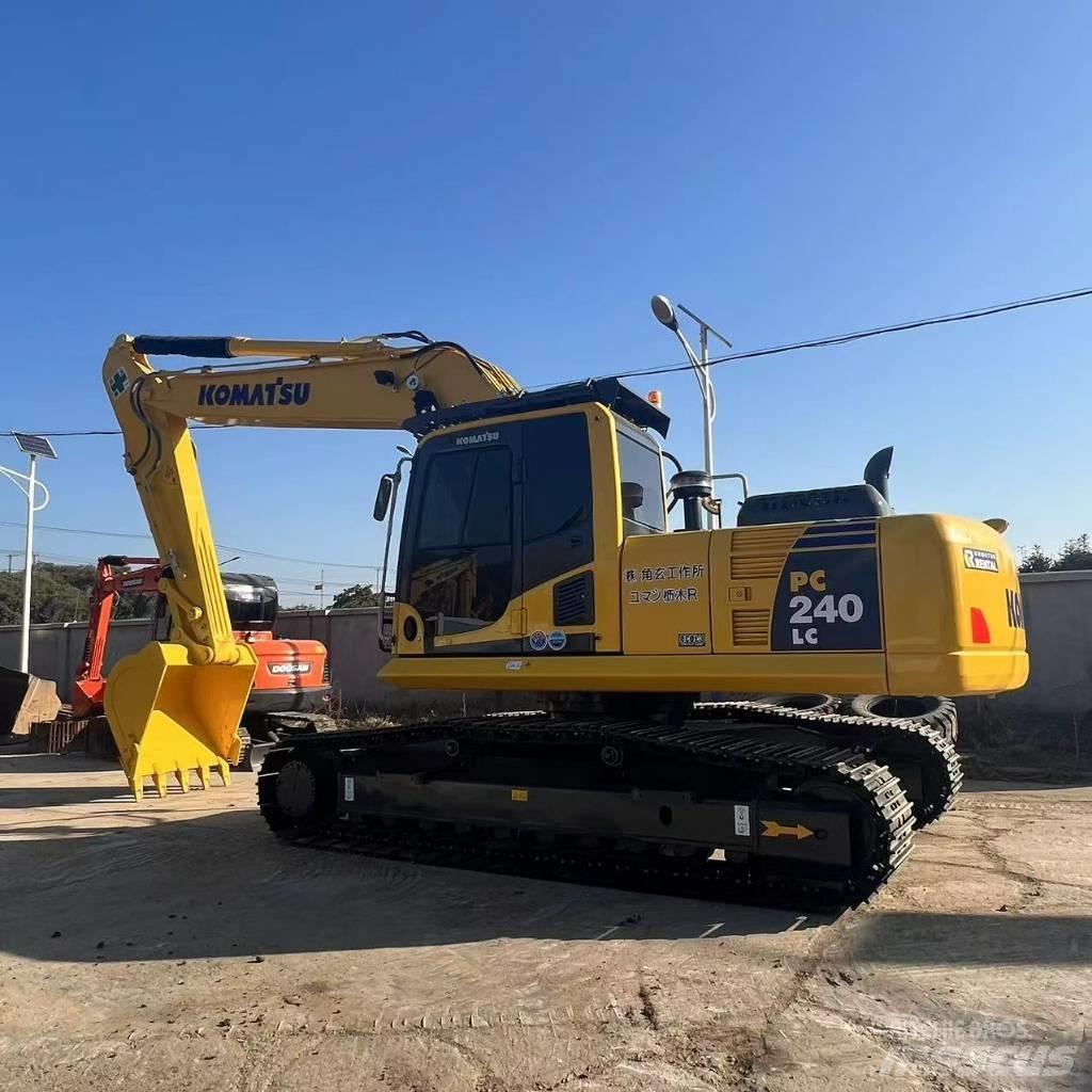 Komatsu PC240LC-8 Miniexcavadoras