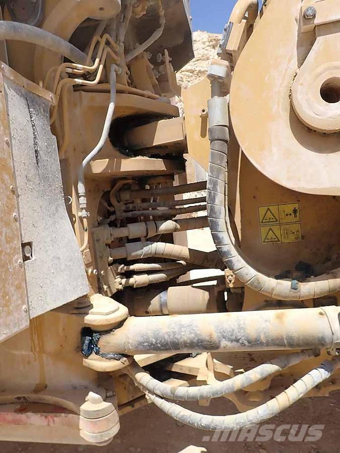 CAT 988K Cargadoras sobre ruedas