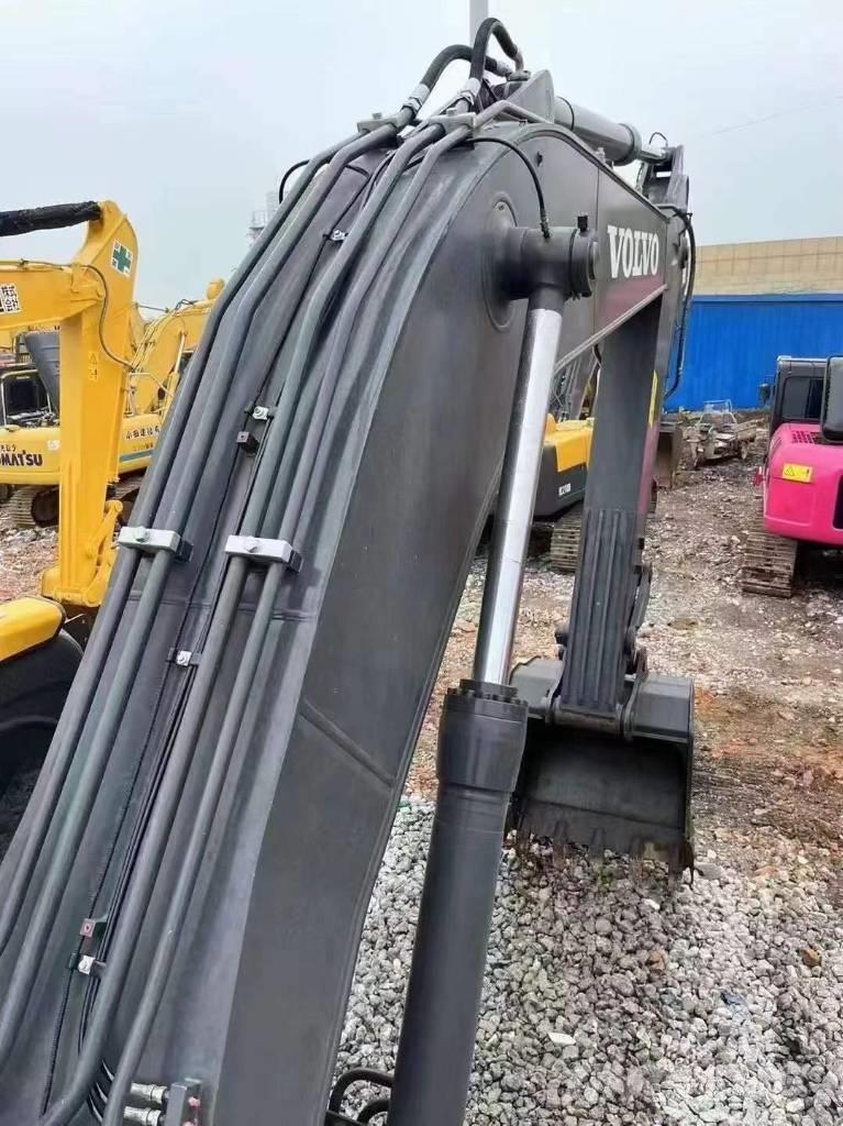 Volvo ec240D Excavadoras sobre orugas