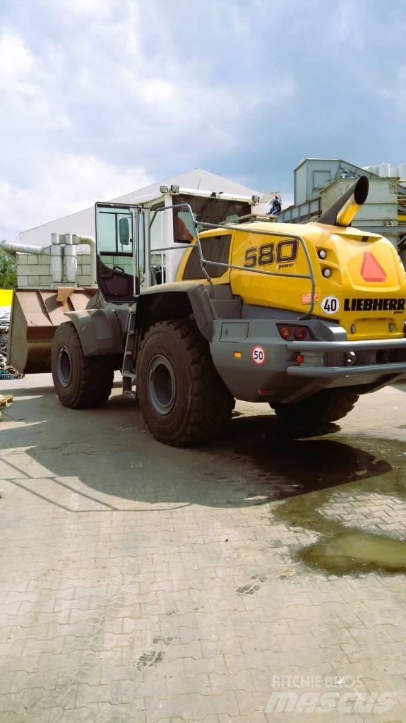 Liebherr L 580 Cargadoras sobre ruedas