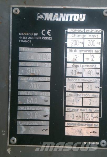 Manitou 150 AETJC Plataformas con brazo de elevación manual