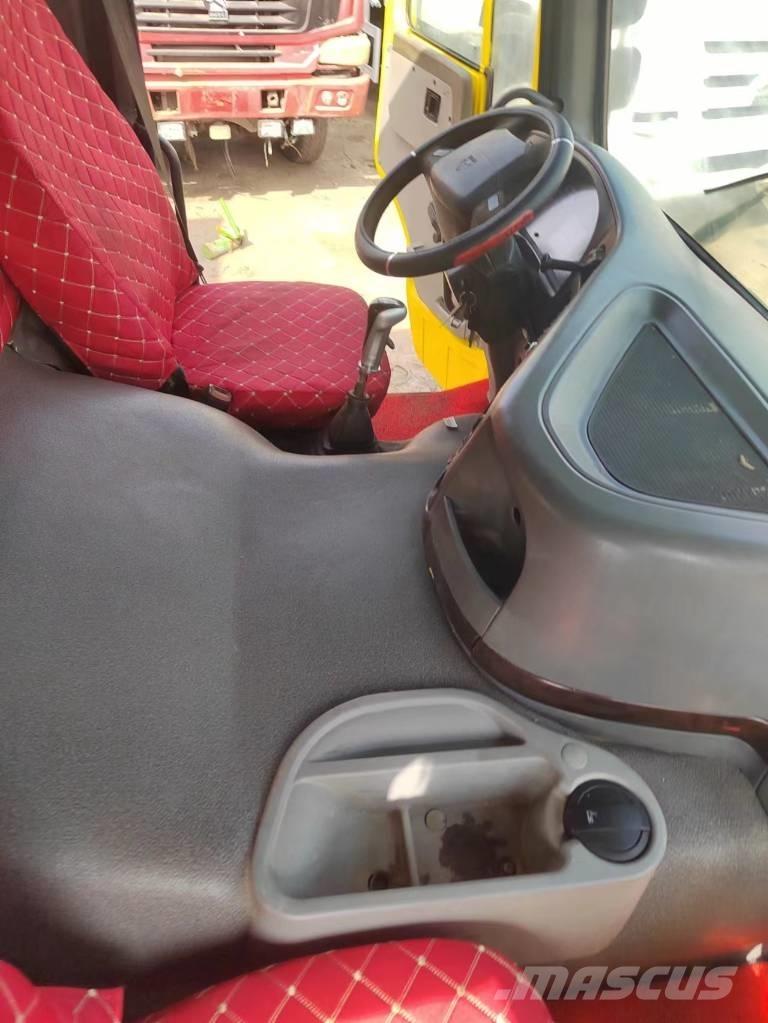 Howo 371 6x4 Bañeras basculantes usadas