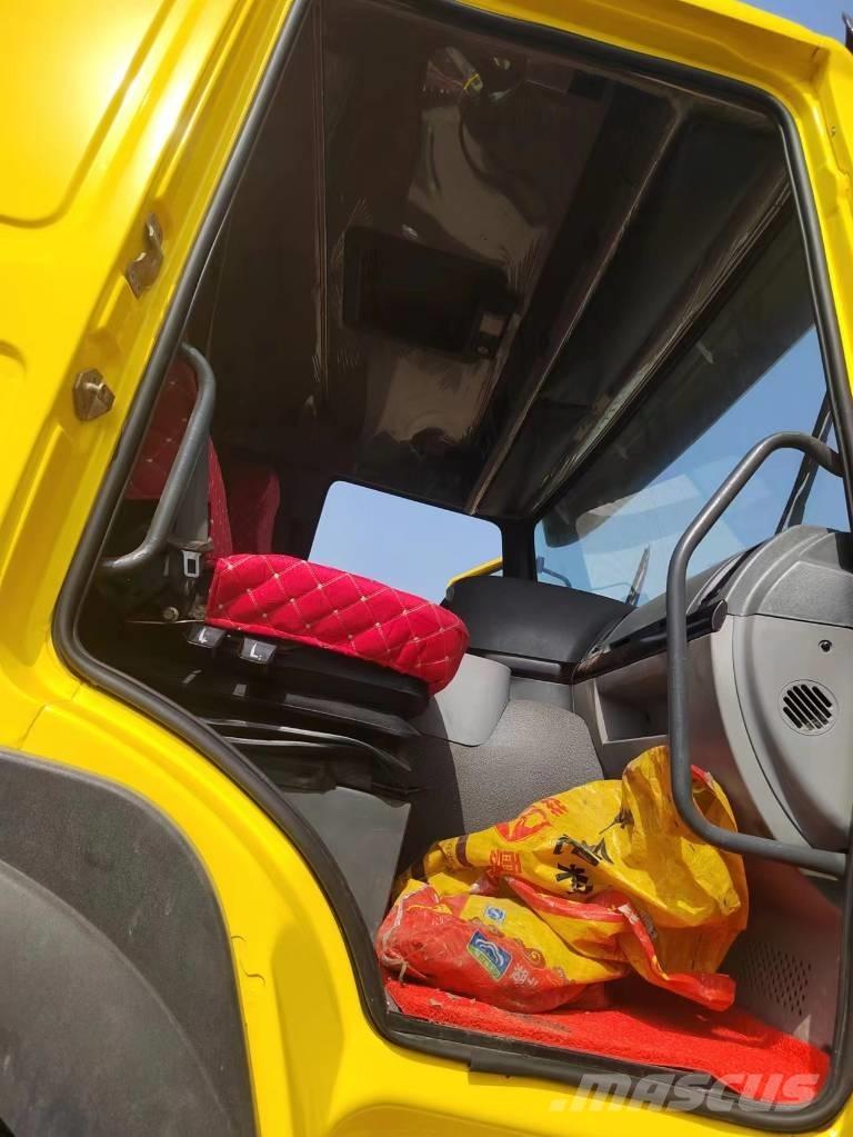 Howo 371 6x4 Bañeras basculantes usadas