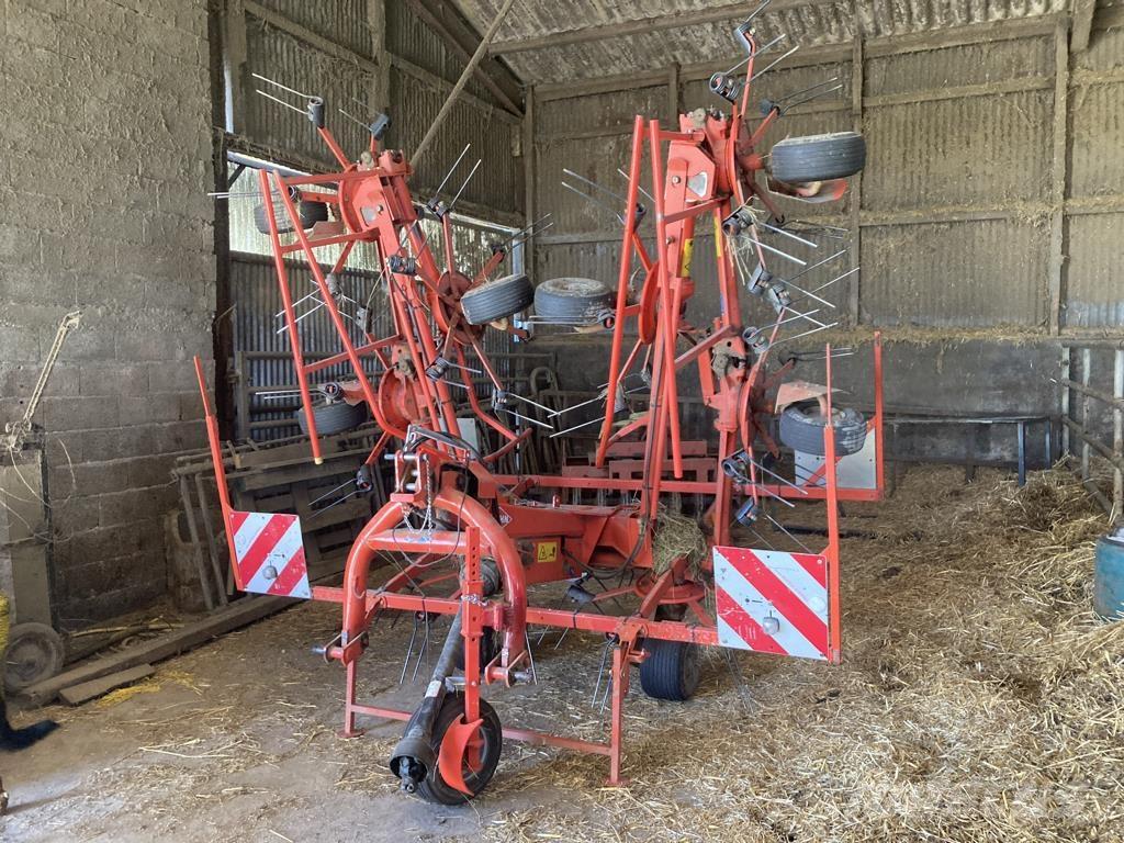 Kuhn GF 8501 MH Rastrilladoras y rastrilladoras giratorias