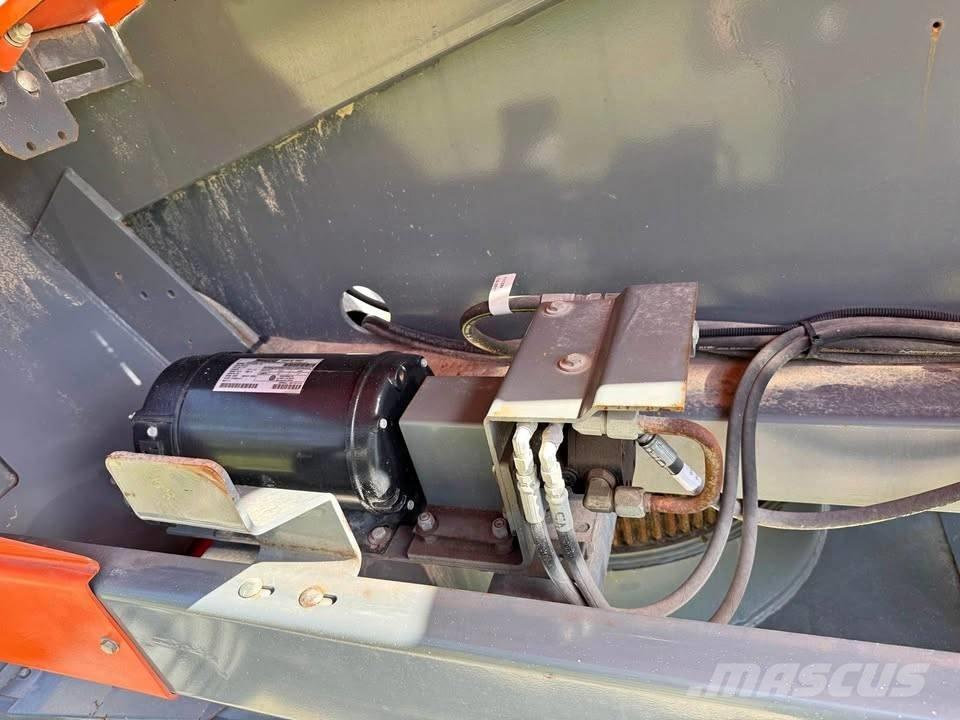 Snorkel TB 86J Plataformas con brazo de elevación telescópico