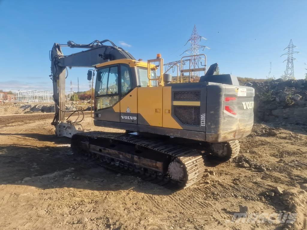 Volvo EC 220 E Excavadoras sobre orugas