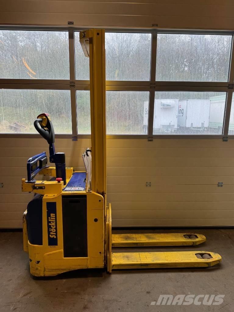 Stöcklin EHI 1600-P Apiladoras eléctricos