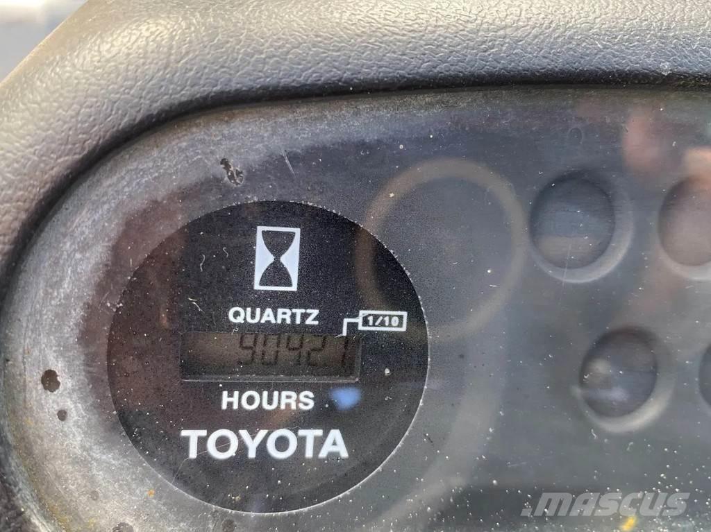 Toyota 42-6FGF25 Camiones LPG