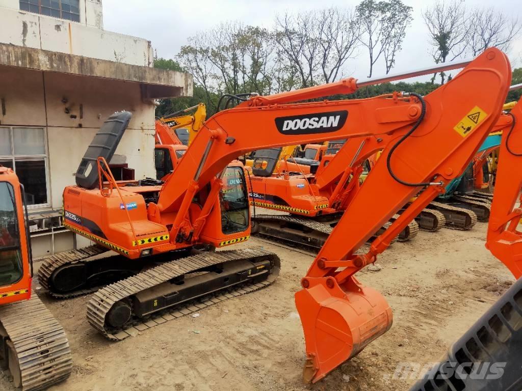 Doosan DH220LC-7 Excavadoras sobre orugas