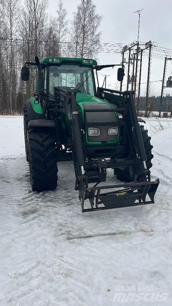 Valtra T 130 Tractores