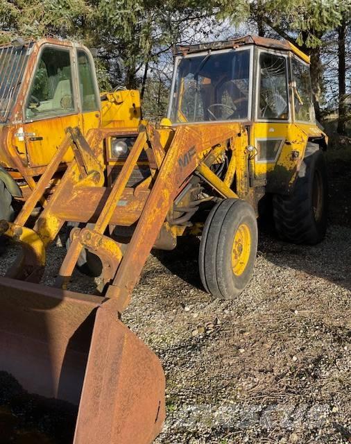 Massey Ferguson 50HX Retrocargadoras