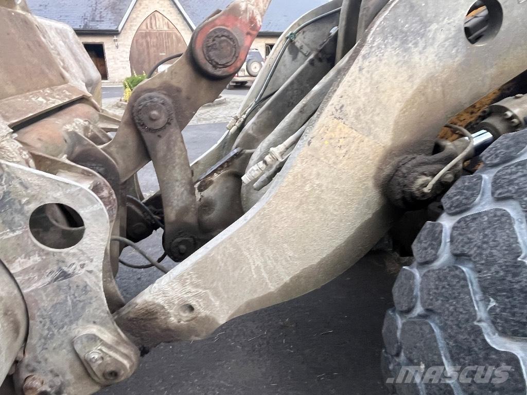 Volvo L 120 E Cargadoras sobre ruedas