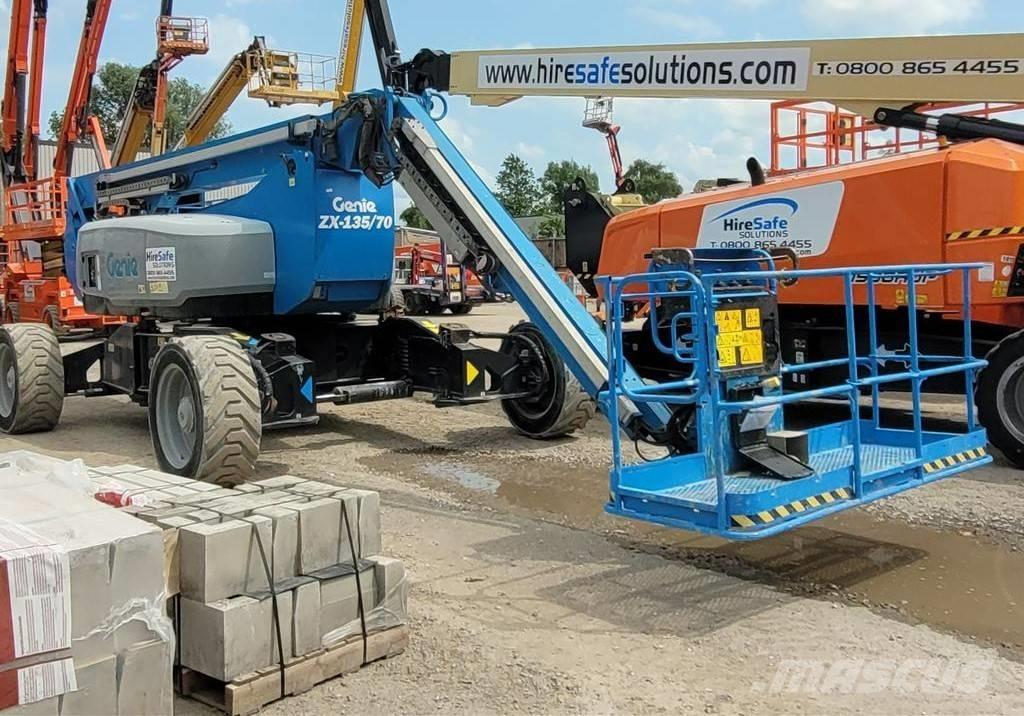 Genie ZX 135/70 Plataformas con brazo de elevación manual
