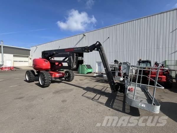 Manitou 200ATJ Plataformas con brazo de elevación manual