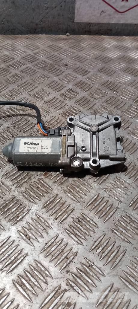 Scania R 440   1442292 Cabinas