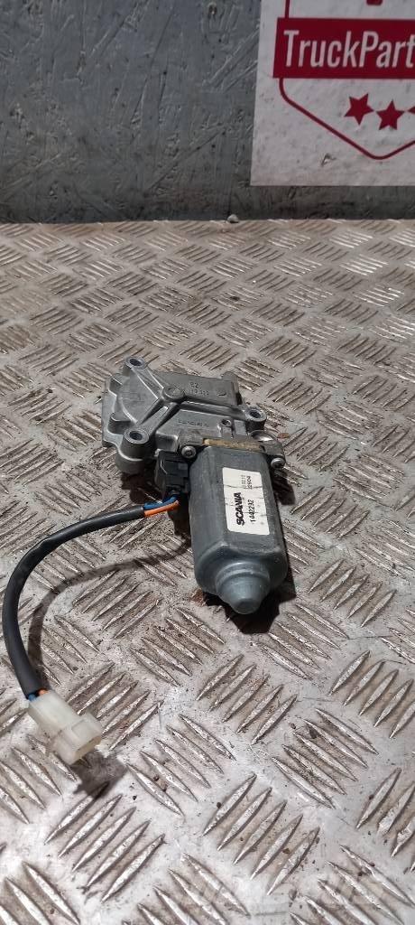 Scania R 440   1442292 Cabinas