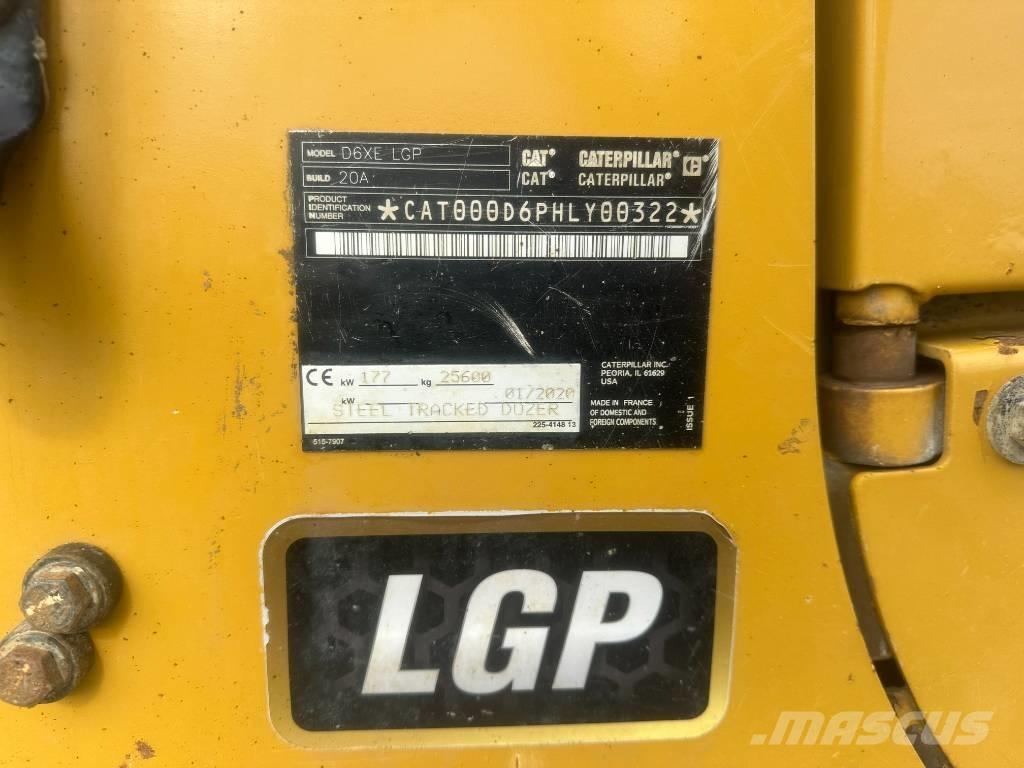 CAT D 6 XE Buldozer sobre oruga