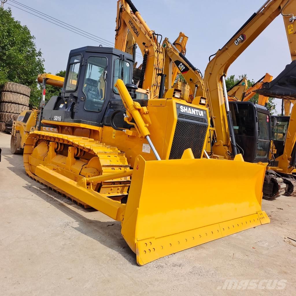 Shantui SD 16 Buldozer sobre oruga