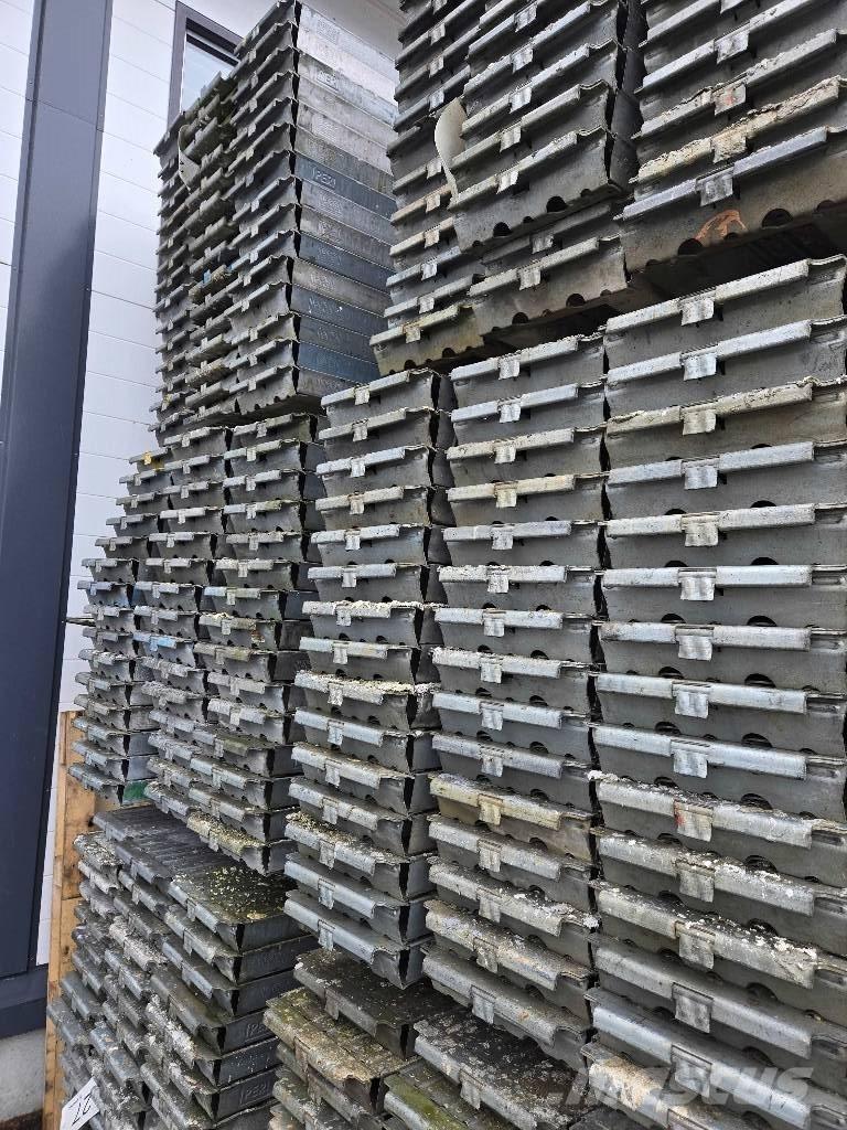 Peri UP T72 Andamios