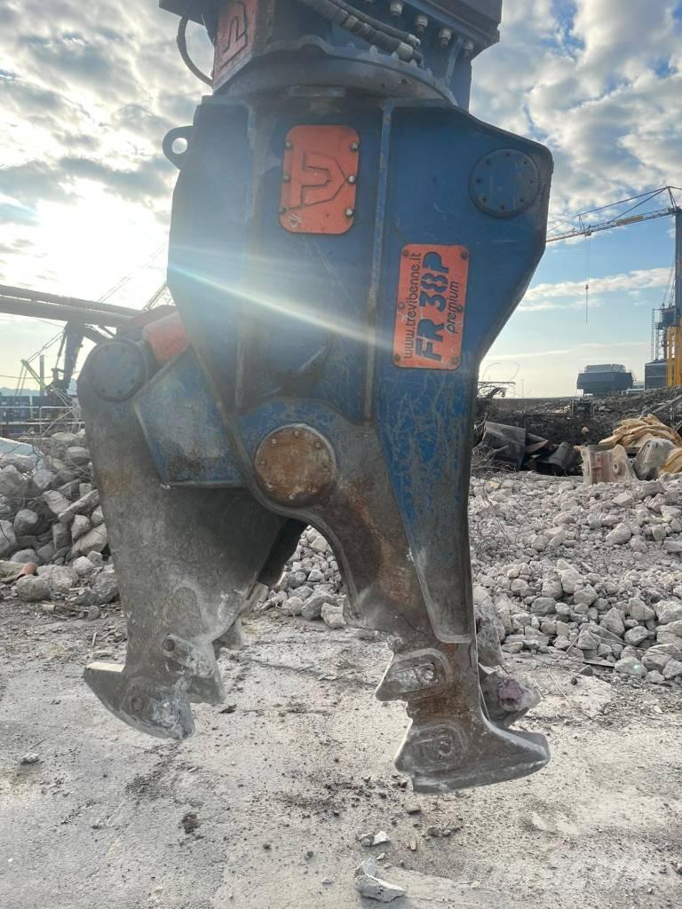 Trevibenne FR 38P Otros componentes