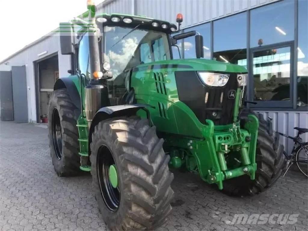 John Deere 6215r Tractores